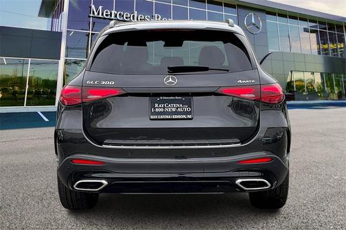 2026 Mercedes-Benz GLC 300 4MATIC