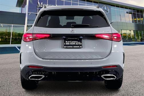 2026 Mercedes-Benz GLC 300 4MATIC