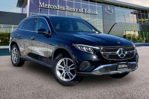 Black 2023 Mercedes-Benz GLC 300 4MATIC