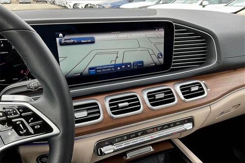 2025 Mercedes-Benz GLS 450 4MATIC