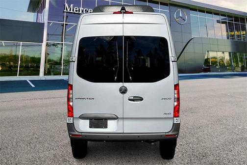 2025 Mercedes-Benz Sprinter 2500 Passenger 144 WB