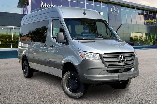 2025 Mercedes-Benz Sprinter 2500 Passenger 144 WB