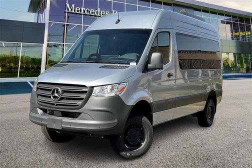 2025 Mercedes-Benz Sprinter 2500 Passenger 144 WB