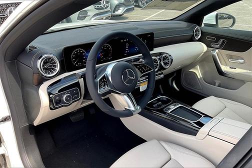2026 Mercedes-Benz CLA 250 4MATIC