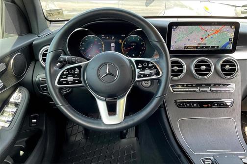 2022 Mercedes-Benz GLC 300 4MATIC