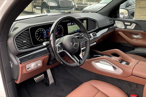 2026 Mercedes-Benz GLS 450 4MATIC