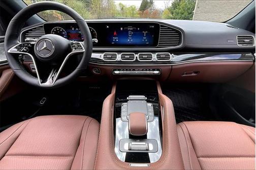 2025 Mercedes-Benz GLS 450 4MATIC