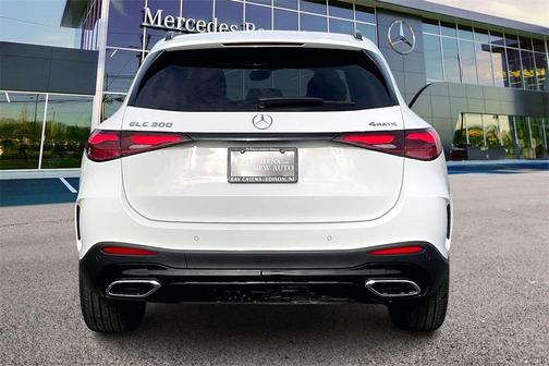2026 Mercedes-Benz GLC 300 4MATIC