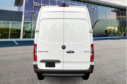 2025 Mercedes-Benz Sprinter 2500 High Roof