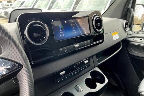 2025 Mercedes-Benz Sprinter 2500 High Roof