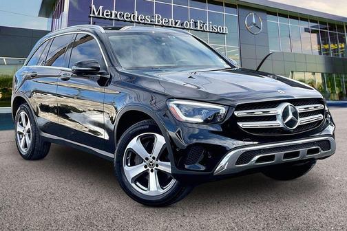 Black 2022 Mercedes-Benz GLC 300 4MATIC