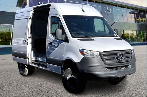 2024 Mercedes-Benz Sprinter 3500XD Standard Roof