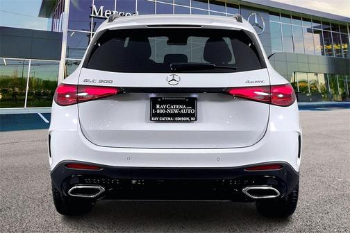 2026 Mercedes-Benz GLC 300 4MATIC