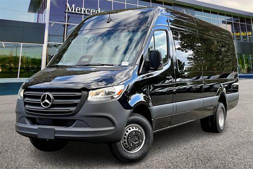 2025 Mercedes-Benz Sprinter 3500XD High Roof