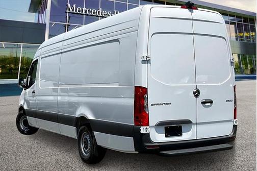 2025 Mercedes-Benz Sprinter 2500 High Roof