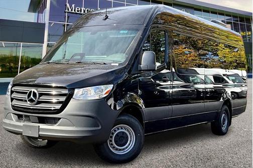 2025 Mercedes-Benz Sprinter 2500 Cargo 170 WB