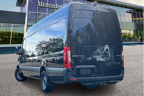 2025 Mercedes-Benz Sprinter 2500 Cargo 170 WB