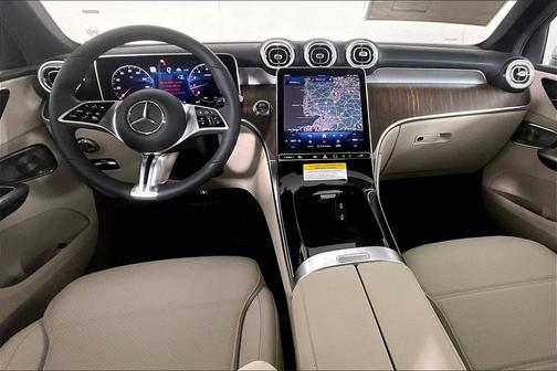 2026 Mercedes-Benz GLC 300 4MATIC