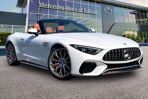 Sienna 2023 Mercedes-Benz AMG SL 55 Base