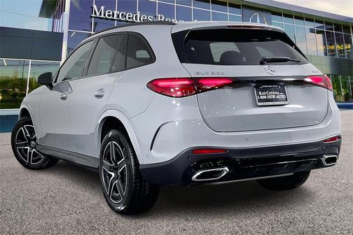 2026 Mercedes-Benz GLC 300 4MATIC