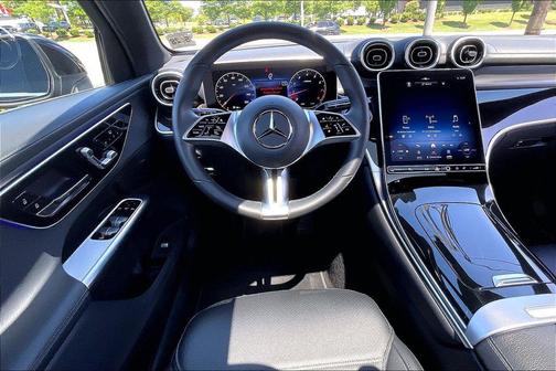 Black 2023 Mercedes-Benz GLC 300 4MATIC