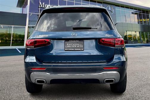 2022 Mercedes-Benz GLB 250 4MATIC