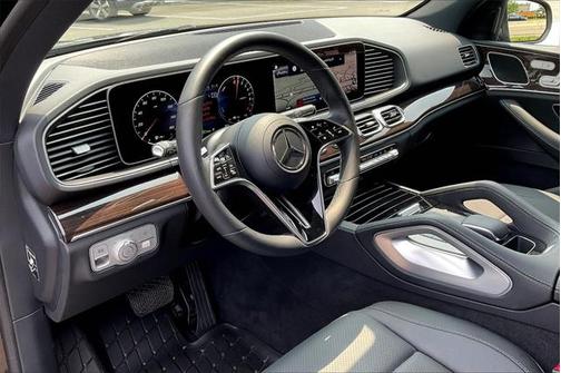 2025 Mercedes-Benz GLE 450e 4MATIC