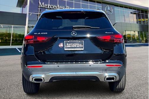 2025 Mercedes-Benz GLA 250 4MATIC