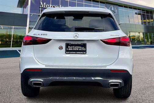 2026 Mercedes-Benz GLA 250 4MATIC