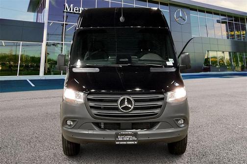 2025 Mercedes-Benz Sprinter 2500 Standard Roof