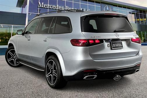 2025 Mercedes-Benz GLS 450 4MATIC