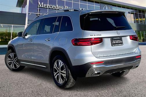 2026 Mercedes-Benz GLB 250 4MATIC