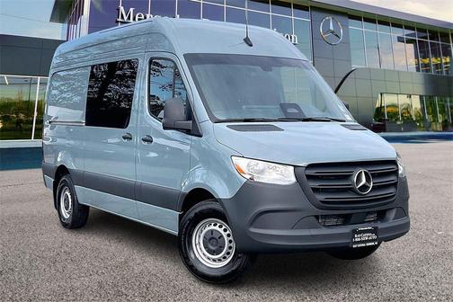 2025 Mercedes-Benz Sprinter 2500 Cargo 144 WB