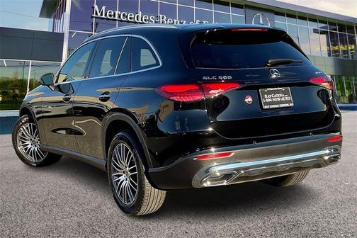2025 Mercedes-Benz GLC 300 4MATIC