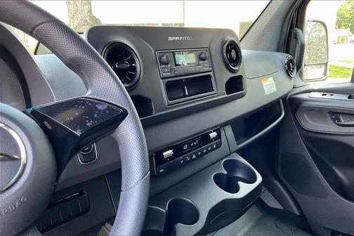 2025 Mercedes-Benz Sprinter 3500 High Roof