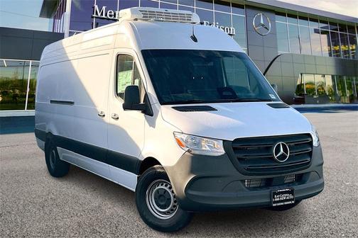 2025 Mercedes-Benz Sprinter 2500 High Roof