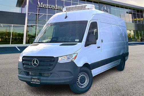 2025 Mercedes-Benz Sprinter 2500 High Roof