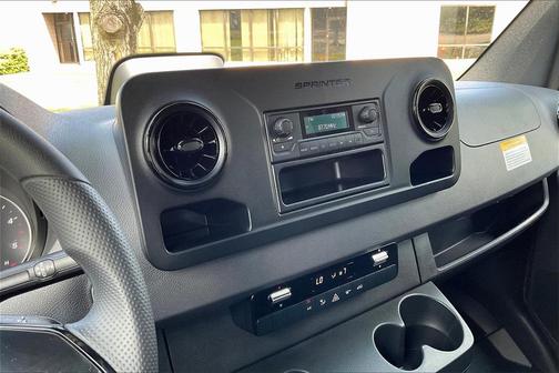2025 Mercedes-Benz Sprinter 2500 High Roof