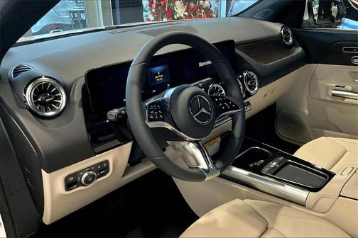 2026 Mercedes-Benz GLA 250 4MATIC