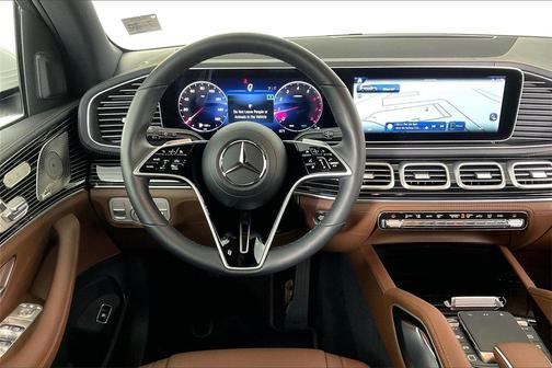2025 Mercedes-Benz GLS 450 4MATIC