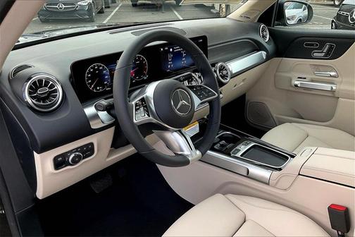 2026 Mercedes-Benz GLB 250 4MATIC