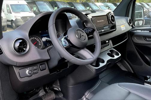 2026 Mercedes-Benz Sprinter 2500 High Roof