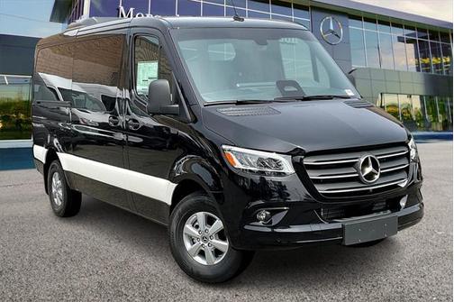 2025 Mercedes-Benz Sprinter 2500 Standard Roof