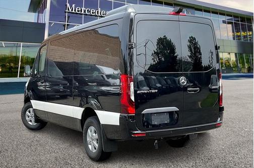2025 Mercedes-Benz Sprinter 2500 Standard Roof