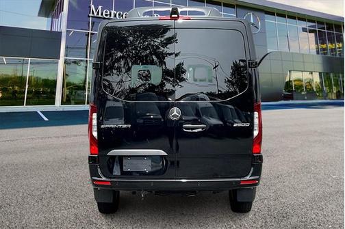 2025 Mercedes-Benz Sprinter 2500 Standard Roof
