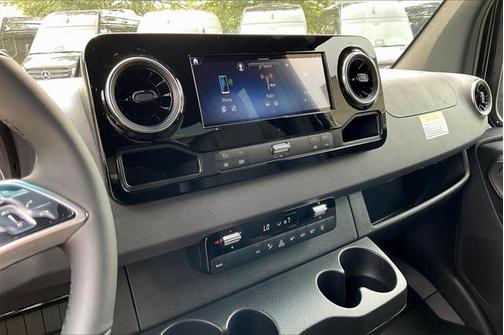 2025 Mercedes-Benz Sprinter 2500 Standard Roof
