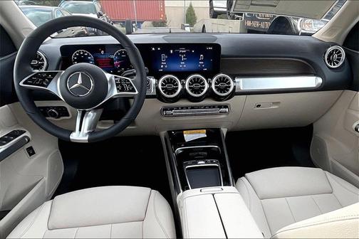 2026 Mercedes-Benz GLB 250 4MATIC