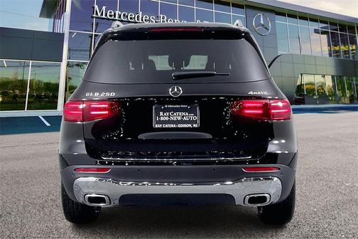 2026 Mercedes-Benz GLB 250 4MATIC