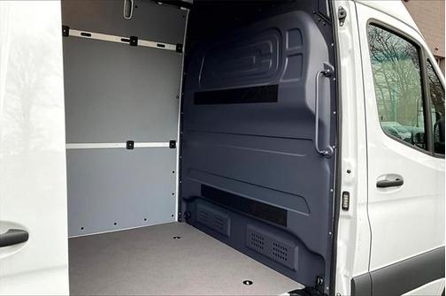 2024 Mercedes-Benz Sprinter 2500 High Roof