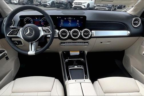 2026 Mercedes-Benz GLB 250 4MATIC